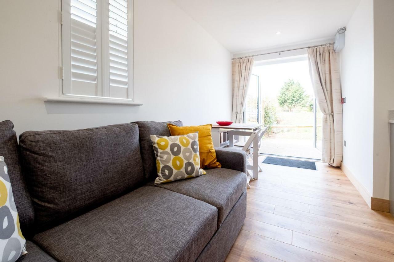 Apartment Oak - Three Tuns Apartments, Pettistree, Wickham Market - By Aldeburgh Coastal *