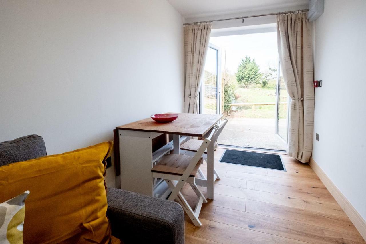 Apartment Oak - Three Tuns Apartments, Pettistree, Wickham Market - By Aldeburgh Coastal *