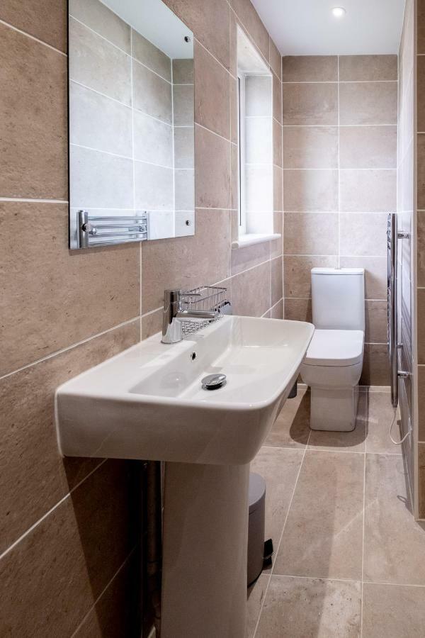 Apartment Oak - Three Tuns Apartments, Pettistree, Wickham Market - By Aldeburgh Coastal *